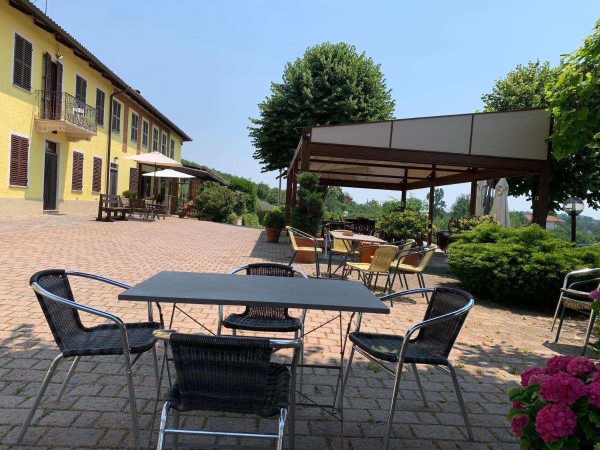 Agriturismo Tre Tigli Asti Eksteriør billede