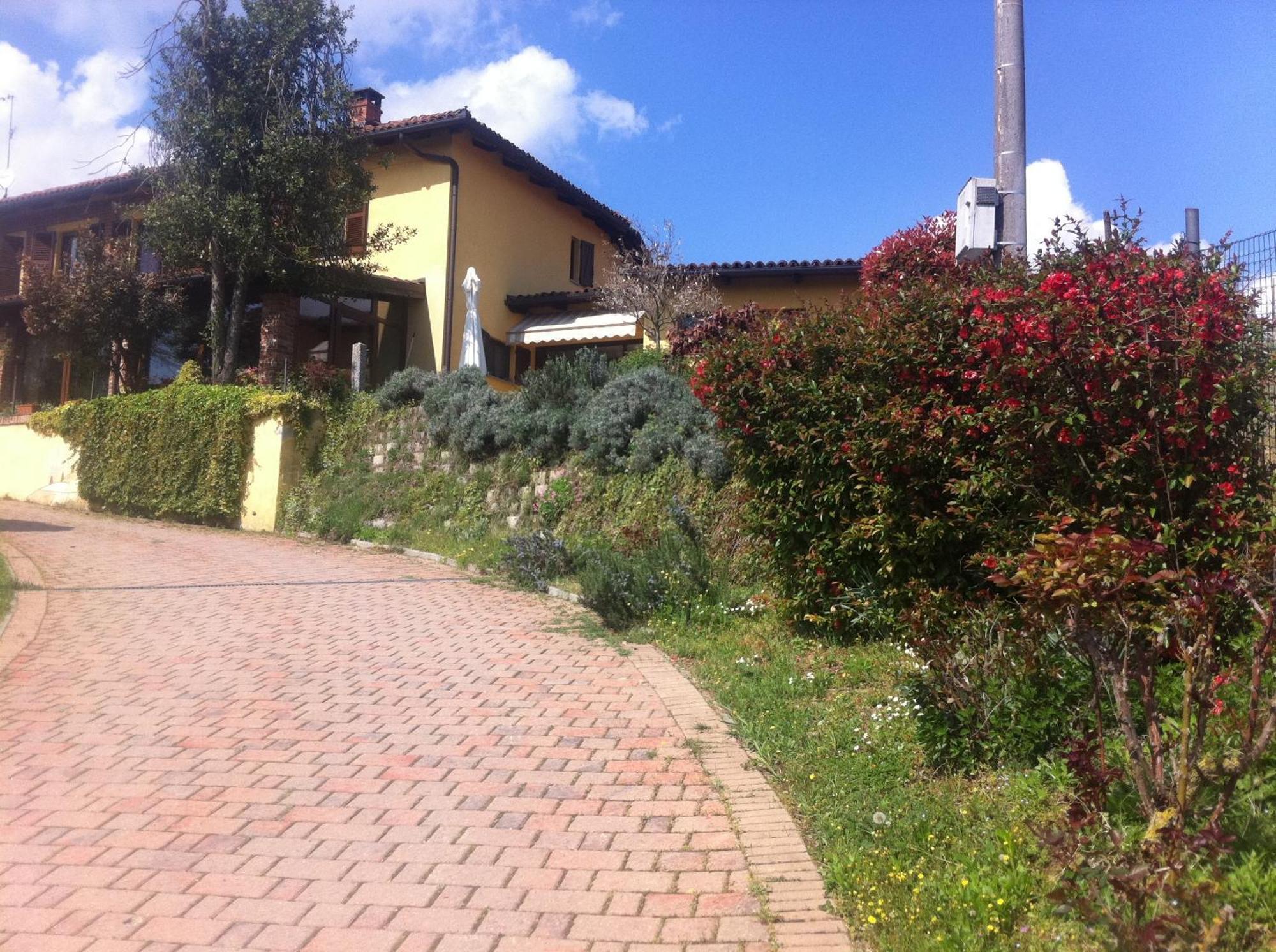 Agriturismo Tre Tigli Asti Eksteriør billede