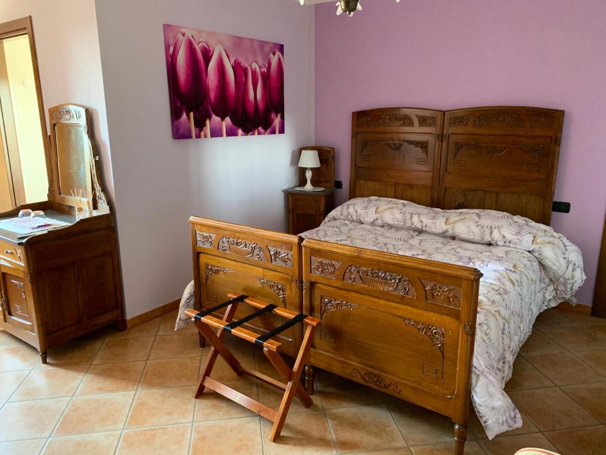 Agriturismo Tre Tigli Asti Eksteriør billede