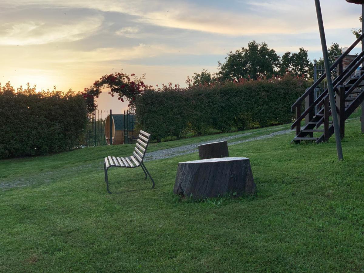 Agriturismo Tre Tigli Asti Eksteriør billede
